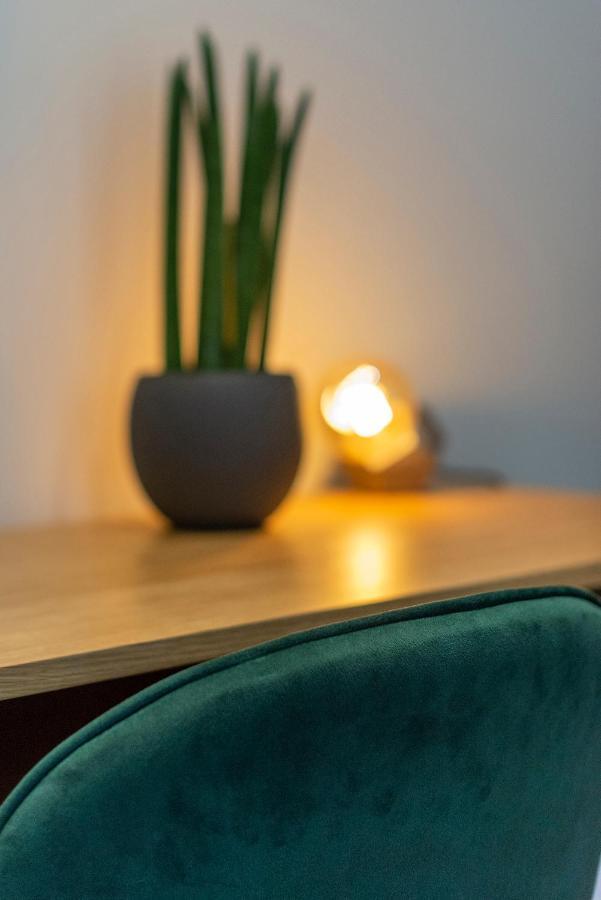 Design 18 Charming Rooms Roma Exterior foto